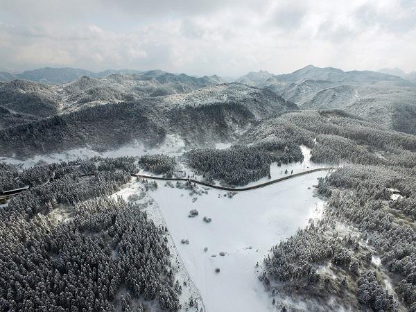 重庆仙女山机场最新动态，现代化建设进展与未来展望