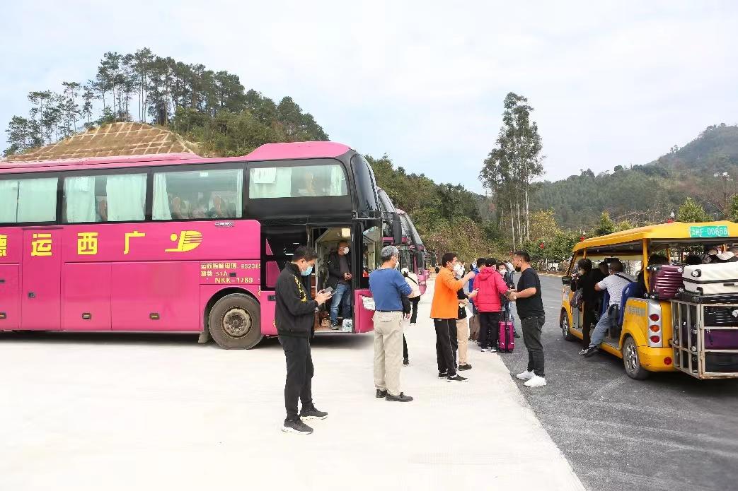 全球旅行必备，最新出境健康申报指南